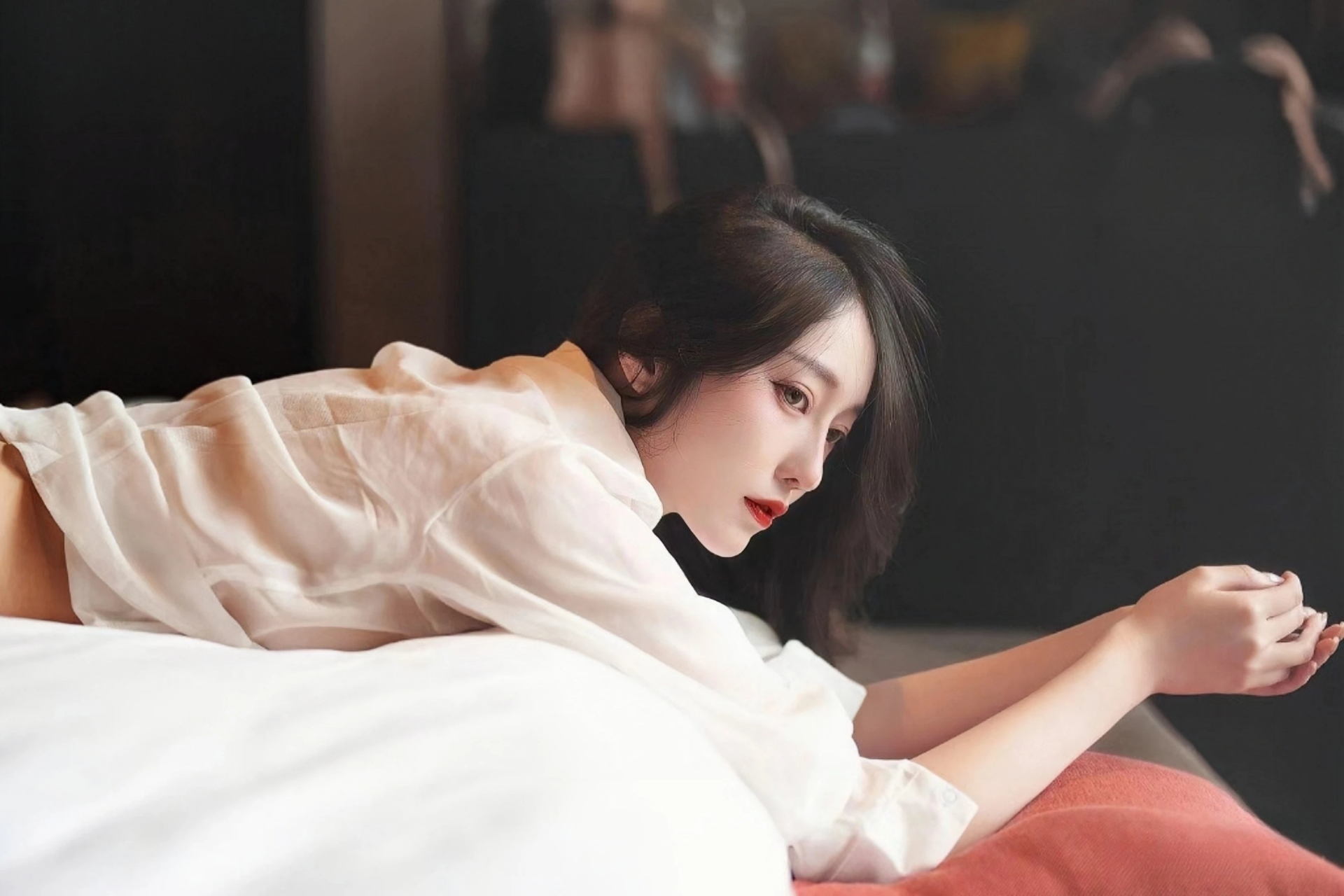 国家移民管理局提醒：不可轻信“赴他国挣大钱、赚快钱”等诱骗信息！